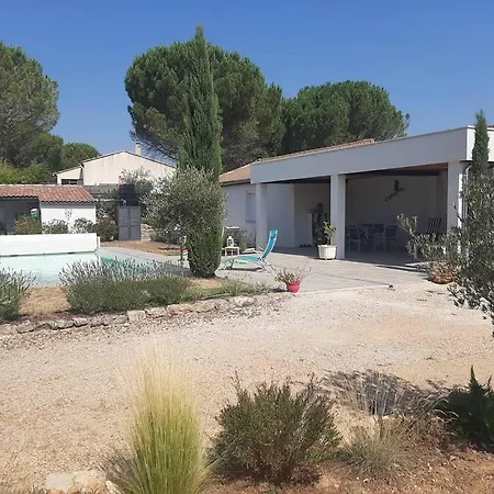 Holiday home Joli Au Coeur De La Provence Verte *