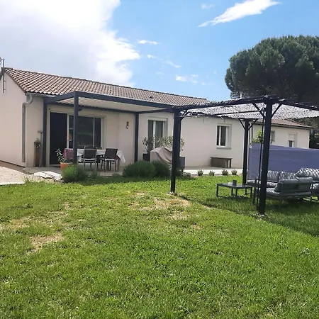 Joli Au Coeur De La Provence Verte Holiday home